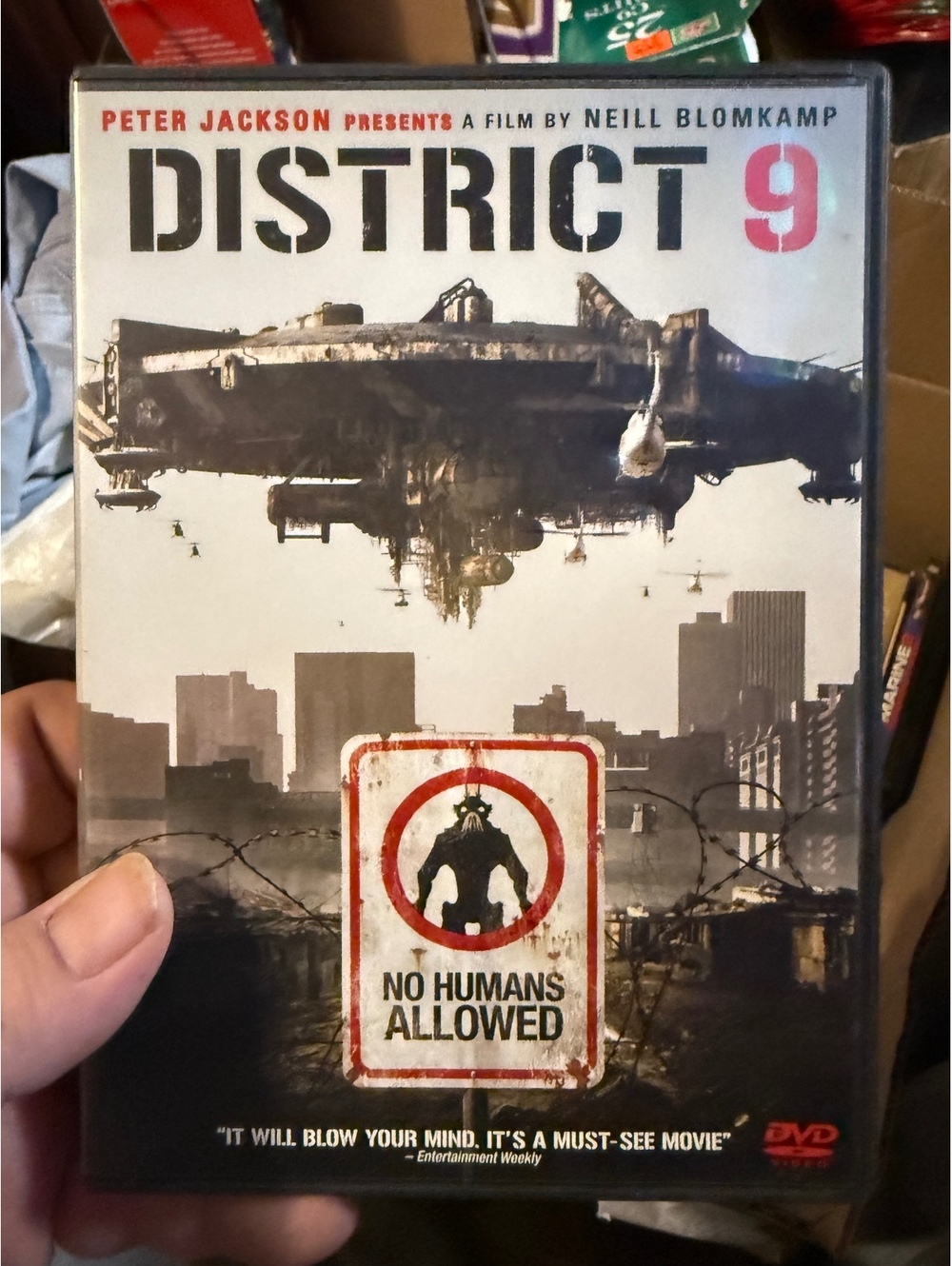 District 9 DVD Movie